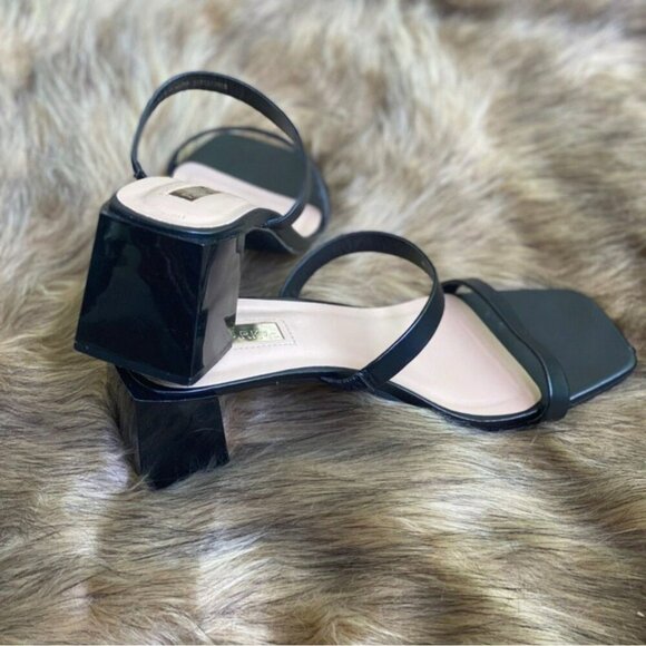 Primark Womens Size 6 Thin 2 Strap Heeled Slide Sandal NWT Black - Picture 1 of 6